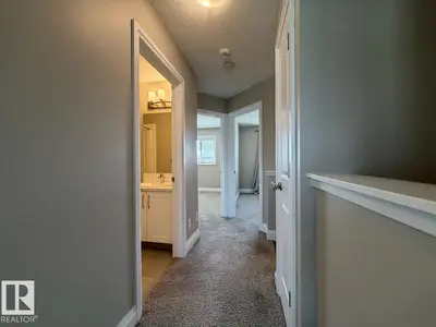 Interior photo 2 of 2616 PRICE CM SW