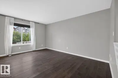 Interior photo 4 of 632 42 AV NW