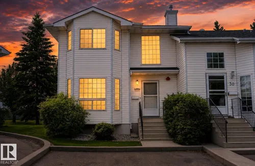 #32 3311 58 ST NW, Edmonton - $259,900