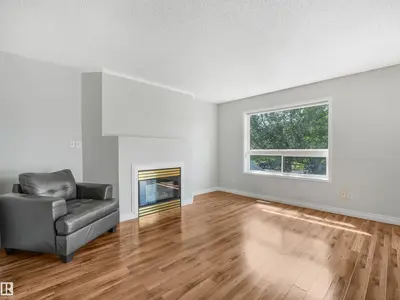 Interior photo 2 of #2 3311 58 ST NW