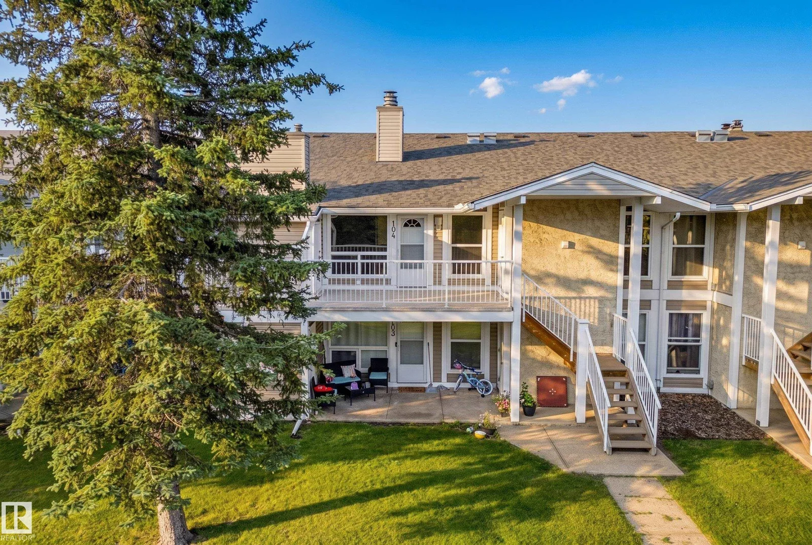 #104 2204 118 ST NW, Edmonton - 2 bedroom Carriage for sale