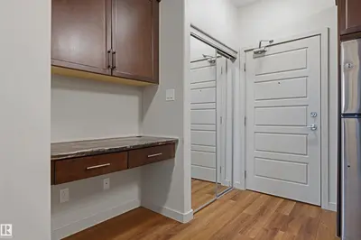 Interior photo 3 of #120 320 AMBLESIDE LINK LI SW