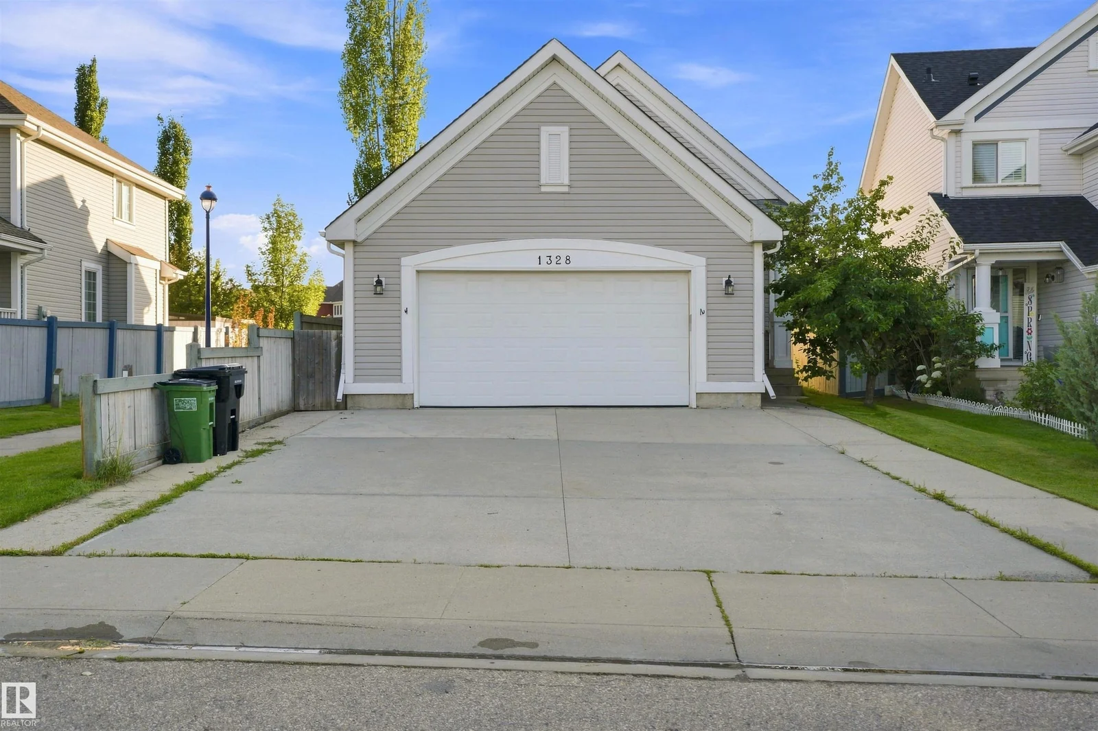 1328 80 ST SW, Edmonton - 6 bedroom Detached Single Family for sale