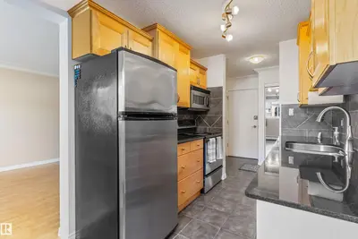 Photo 4 of #102 10720 84 AV NW