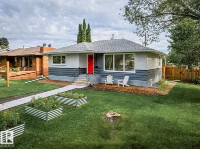 Interior photo 1 of 8202 93A AV NW NW