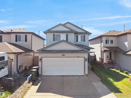 2418 32B ST NW, Edmonton - $512,000