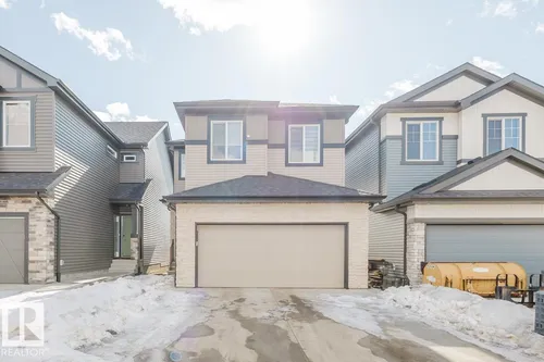 6411 27 AV SW, Edmonton - $605,000
