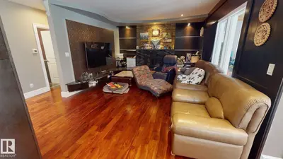 Interior photo 2 of 852 WHEELER RD W NW
