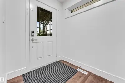 Interior photo 1 of 6727 20 Ave SW