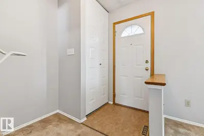 Interior photo 1 of 198 TUDOR LN NW
