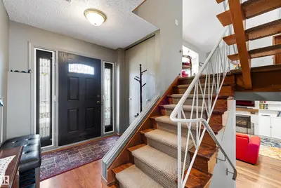 Interior photo 4 of 8 GARLAND PL