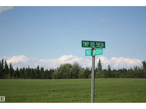RR202 TWP583, Rural Thorhild County - $660,000
