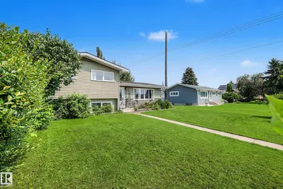 Interior photo 1 of 9516 129A AV NW