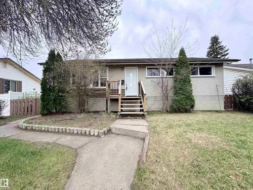 9103 131 AV NW, Edmonton - $359,900
