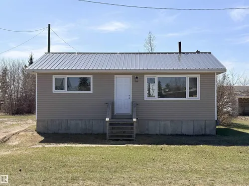 5010 48 AV, Fort Kent - $145,900