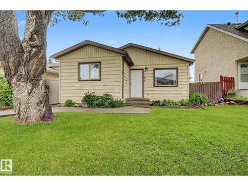 3706 41 AV NW, Edmonton - $439,900