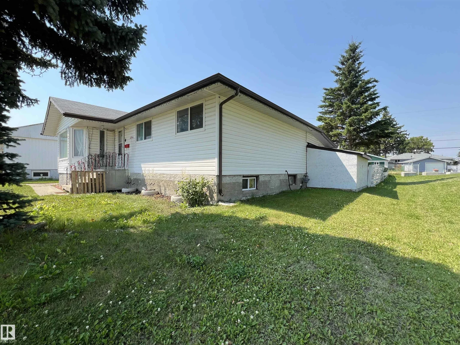 4764 43 St., Drayton Valley - 5 bedroom Detached Single Family for sale