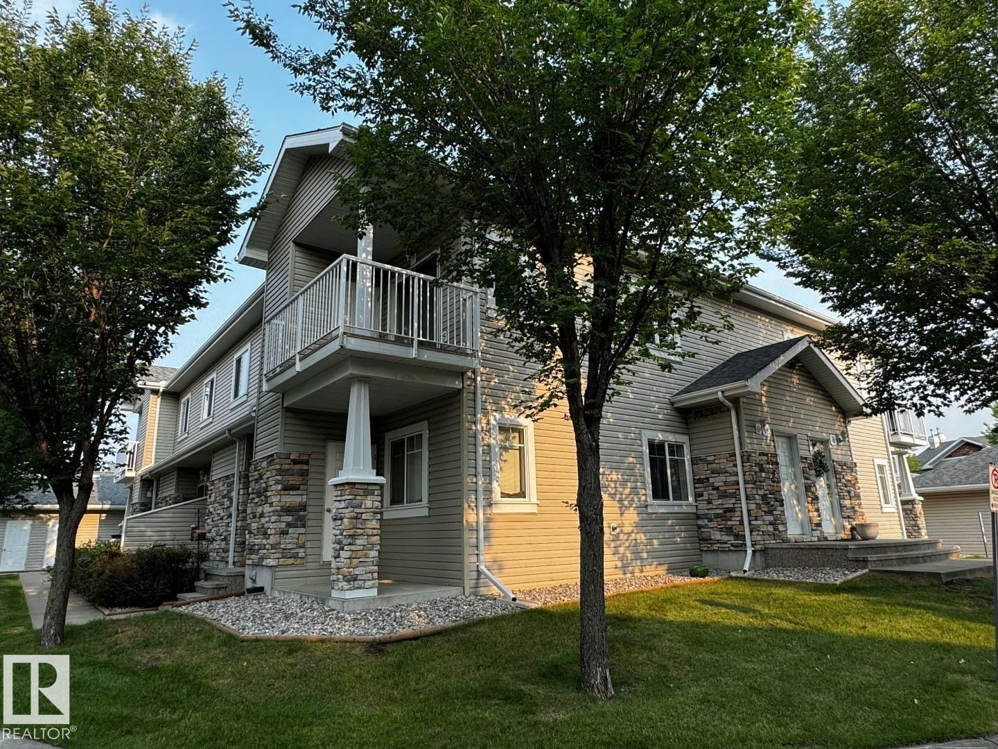 #28 2508 HANNA CR NW, Edmonton - 2 bedroom Carriage for sale