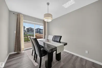 Interior photo 4 of 2366 WONNACOTT CR SW