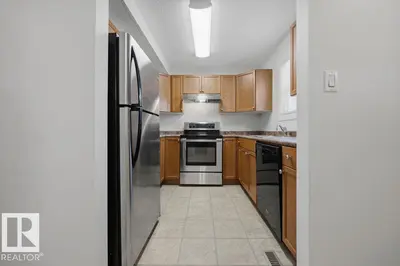 Interior photo 2 of 10473 24 AV NW