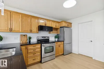 Interior photo 3 of 64 Foxboro LI