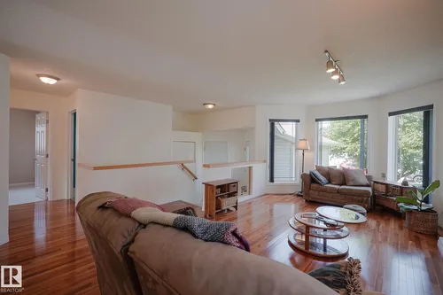 189 FORREST DR, Sherwood Park - $525,000