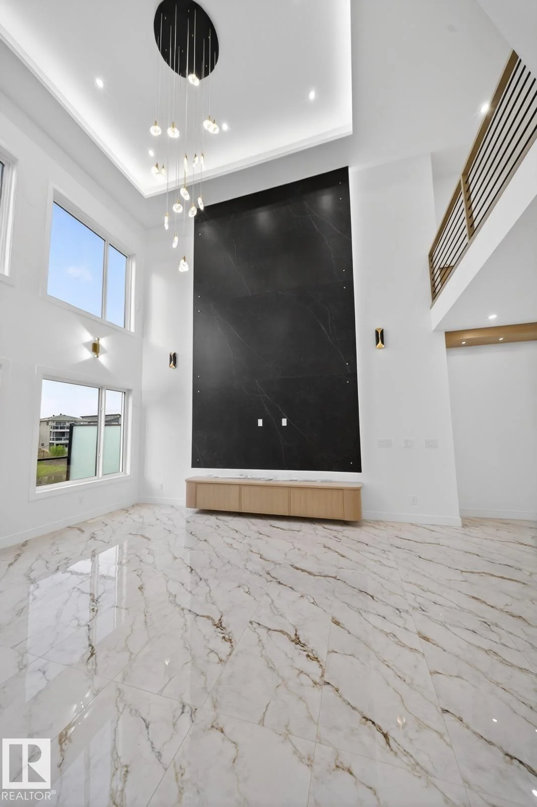 11 HARLEY WY, Spruce Grove - 5 bedroom Detached Single Family for sale