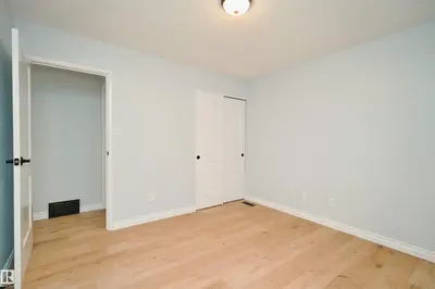 Interior photo 2 of 1679 LAKEWOOD RD NW NW