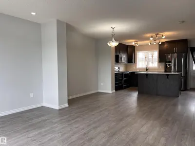 Interior photo 3 of 