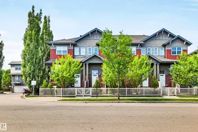 Interior photo 1 of 571 ORCHARDS BV SW