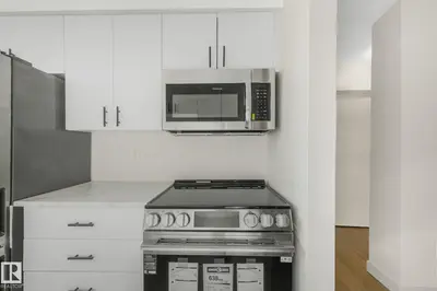 Interior photo 3 of 5833 RIVERBEND RD NW