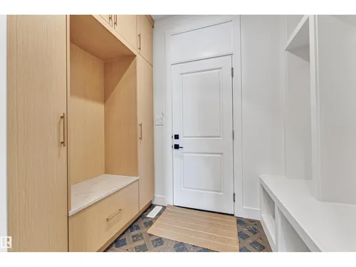 8922 Mayday WY SW, Edmonton - $989,900