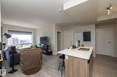 Interior photo 2 of #2402 10410 102 AV NW
