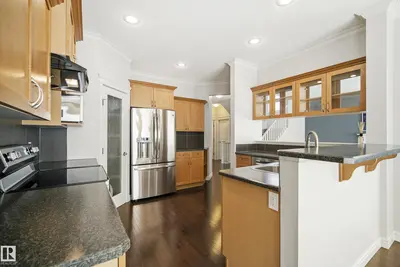 Interior photo 4 of 8385 SHASKE CR NW
