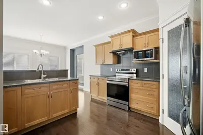 Interior photo 2 of 8385 SHASKE CR NW