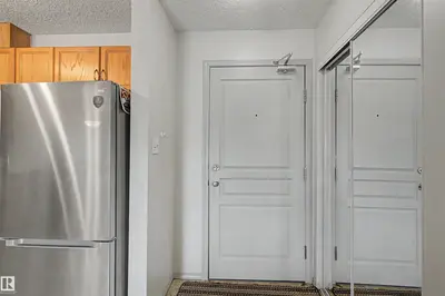 Interior photo 1 of #204 309 CLAREVIEW STATION DR NW