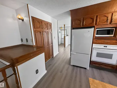 Interior photo 2 of 11327 25 AV NW