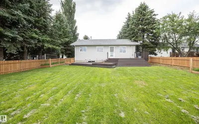 Interior photo 3 of 5116 51 AV