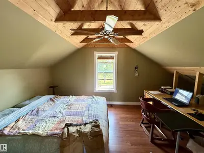 Interior photo 3 of 5040 49 ST