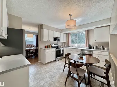 Interior photo 2 of 83 GARLAND CR
