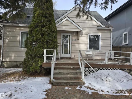 8146 78 AV NW NW, Edmonton - $409,000