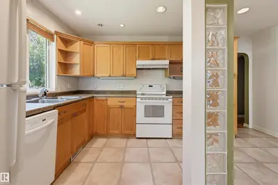 Interior photo 4 of 7754 80 AV NW NW