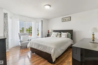 Interior photo 4 of 15817 102 AV NW