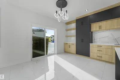Interior photo 4 of 3033 7A Avenue SW SW
