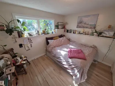 Interior photo 3 of 38 GREENWOOD DR