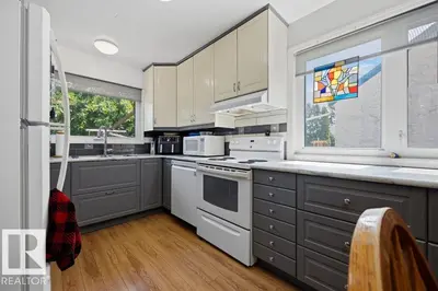 Interior photo 4 of 9823 151 ST NW