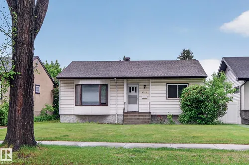 9740 65 AV NW NW, Edmonton - $450,000