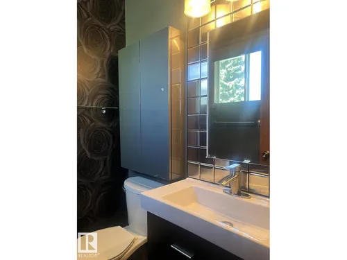 15003 81 ST NW, Edmonton - $430,000