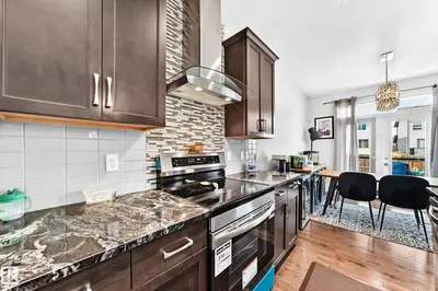 Interior photo 4 of 6122 175A AV NW