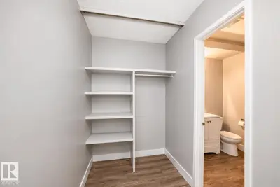 Interior photo 3 of 167 ROSELAND VG NW